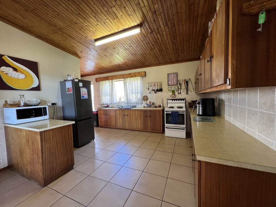 5 Bedroom Property for Sale in Ferreira Town Eastern Cape